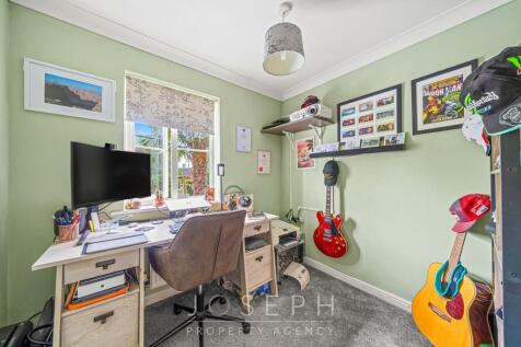 Property Image 16