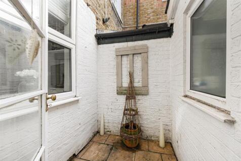 Bruton Property