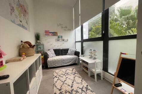 Property Image 37