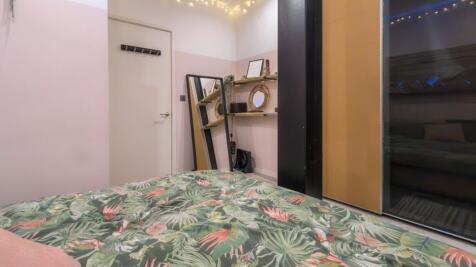 Bed 1b.jpg