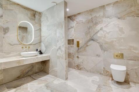 Master ensuite