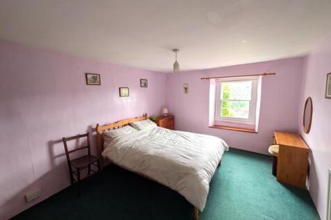 Bedroom  T202508041242.jpg