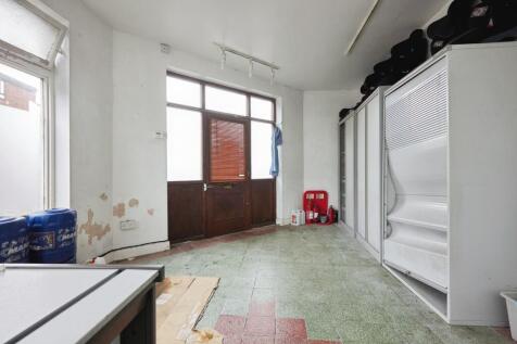 78eastst18 T202509120944.jpg