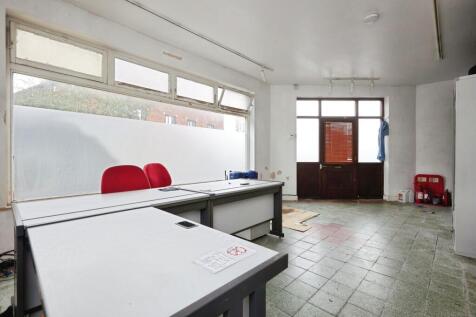 78eastst17 T202509120944.jpg