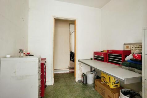 78eastst21 T202509120944.jpg