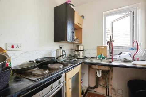 78aeastst06 T202509120944.jpg