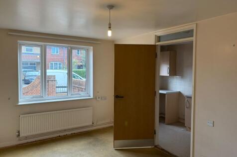 Living Room T202509281454.jpg