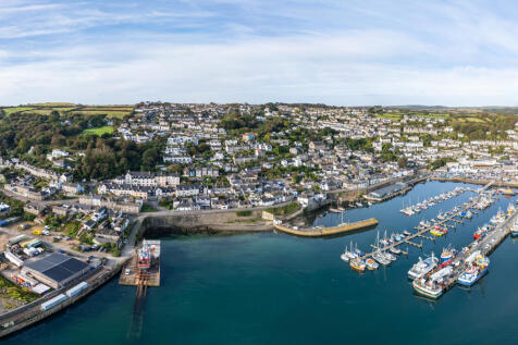 Newlyn-Harbour-05 T202511141209.jpg