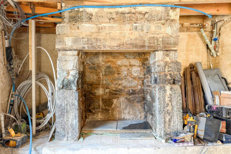 IMG 1944 T202512101722.jpg