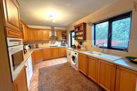 Kitchen.jpg