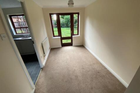 Dining Room.jpg