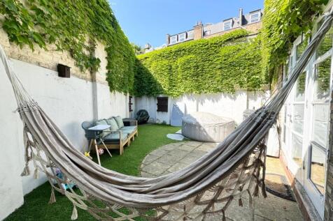 Property Image 12