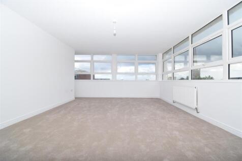 MasteBedroom