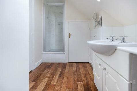 EN SUITE/W.C.