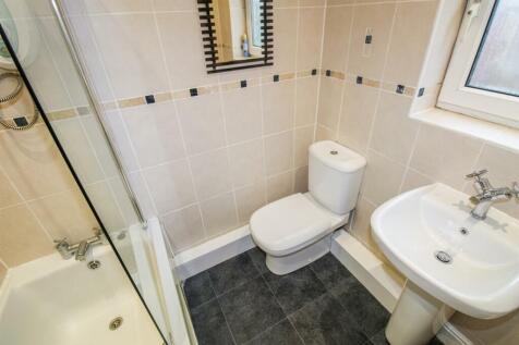 BATHROOM/W.C.