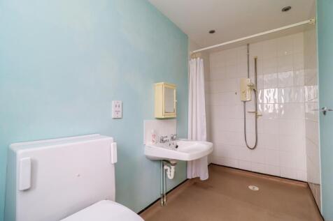 WET ROOM