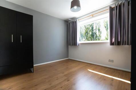 10B_bedroom.jpg