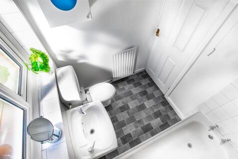 HOUSE BATHROOM