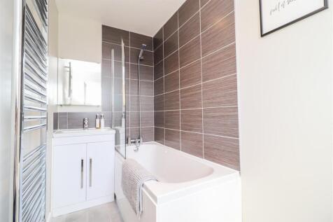 BATHROOM/W.C.