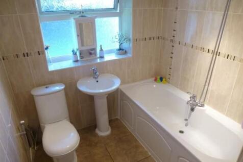 BATHROOM/W.C.