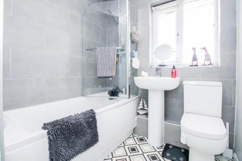 HOUSE BATHROOM
