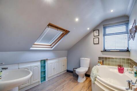 HOUSE BATHROOM/W.C.