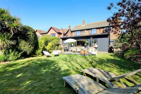 Rear Garden Aspect