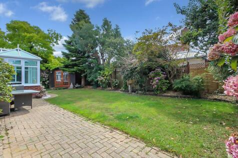 South Facing Rear Garden