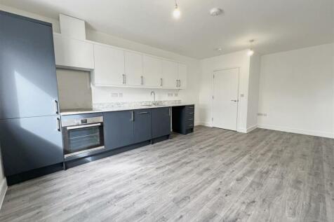 13 - Block of Flats for Auction, Nailsea.JPG