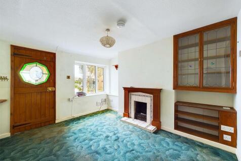 2 - Cottage for Auction, Clapton-in-Gordano.jpg