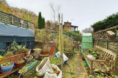 3 - Cottage for Auction, Clapton-in-Gordano.jpg