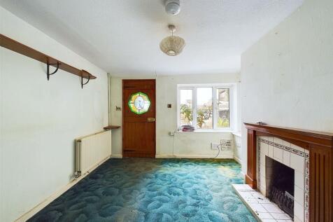 9 - Cottage for Auction, Clapton-in-Gordano.jpg
