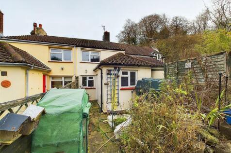 10 - Cottage for Auction, Clapton-in-Gordano.jpg
