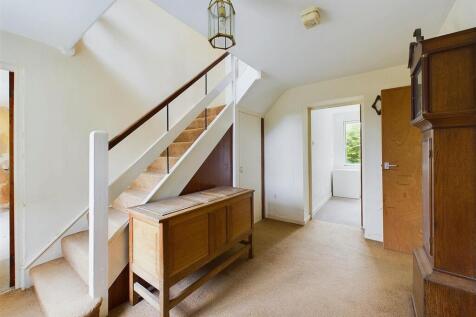 3 - Brickyard Cottage, Oldbury-on-Severn.jpg