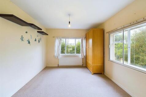 8 - Brickyard Cottage, Oldbury-on-Severn.jpg