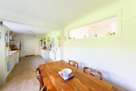5 - Detached House for Auction, Lockleaze, Bristol