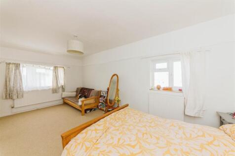 8 - Detached House for Auction, Lockleaze, Bristol