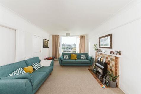 15 - Detached House for Auction, Lockleaze, Bristo