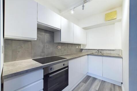 2 - 38 Bedminster Parade Investment Flats.jpg