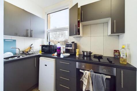 9 - 42 Bedminster Parade Investment Flats.jpg