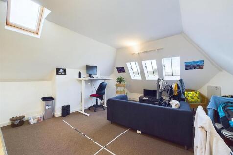 11 - 42 Bedminster Parade Investment Flats.jpg