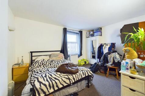 14 - 42 Bedminster Parade Investment Flats.jpg