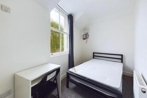 9 - Six-Bedroom HMO for Auction, Westbury-on-Trym.