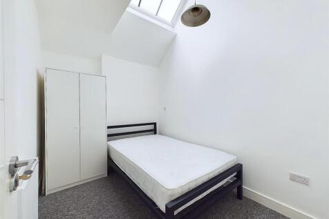 11 - Six-Bedroom HMO for Auction, Westbury-on-Trym