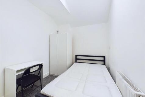 16 - Six-Bedroom HMO for Auction, Westbury-on-Trym
