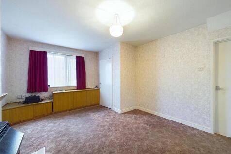 3- 3 bedroom end terrace.jpg