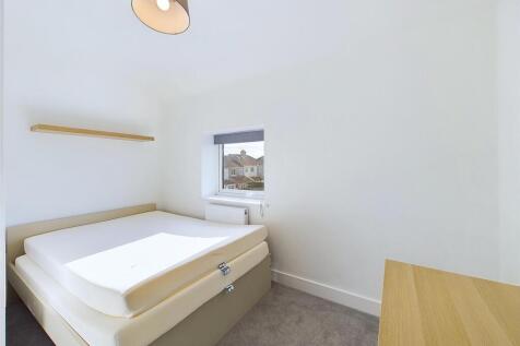 11 - 6 Bed HMO Filton.jpg