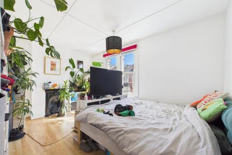 7 - Victorian Terraced House for Auction, St Werbu