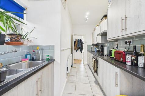 9 - Victorian Terraced House for Auction, St Werbu