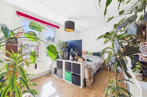 10 - Victorian Terraced House for Auction, St Werb